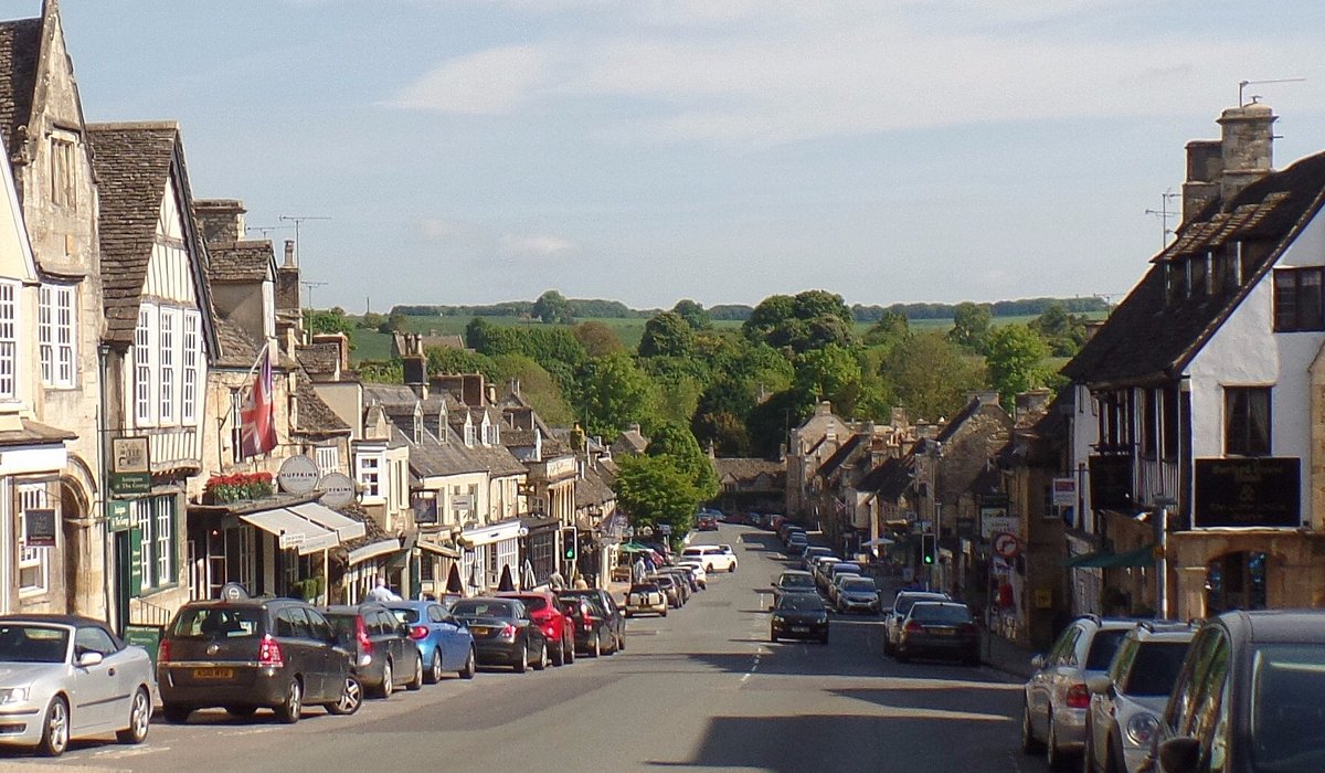 taxis burford